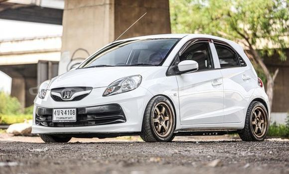 ซื้อ รถมือสอง Honda Brio ขาว รถยนต์ ใน %{เมือง} ใน กรุงเทพมหานคร ซื้อ รถมือสอง Honda Brio ขาว รถยนต์ ใน %{เมือง} ใน กรุงเทพมหานคร