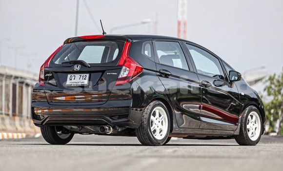 ซื้อ รถมือสอง Honda Jazz สีดำ รถยนต์ ใน %{เมือง} ใน กรุงเทพมหานคร ซื้อ รถมือสอง Honda Jazz สีดำ รถยนต์ ใน %{เมือง} ใน กรุงเทพมหานคร