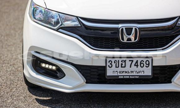 ซื้อ รถมือสอง Honda Jazz ขาว รถยนต์ ใน %{เมือง} ใน กรุงเทพมหานคร ซื้อ รถมือสอง Honda Jazz ขาว รถยนต์ ใน %{เมือง} ใน กรุงเทพมหานคร