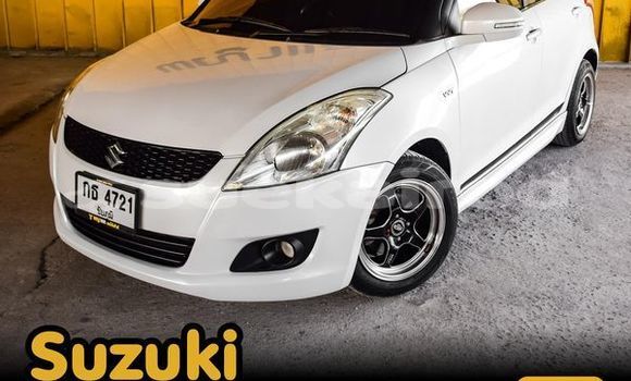 ซื้อ รถมือสอง Suzuki Swift ขาว รถยนต์ ใน %{เมือง} ใน ชัยภูมิ