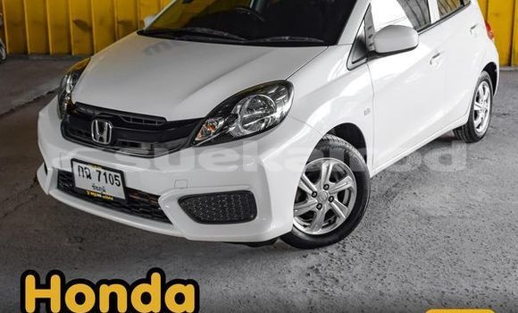 ซื้อ รถมือสอง Honda Brio ขาว รถยนต์ ใน %{เมือง} ใน ชัยภูมิ