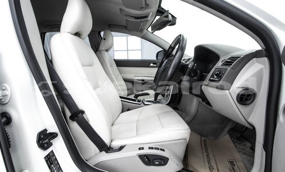 Buy Used Volvo V50 White Car in Bangkok in Bangkok Buy Used Volvo V50 White Car in Bangkok in Bangkok