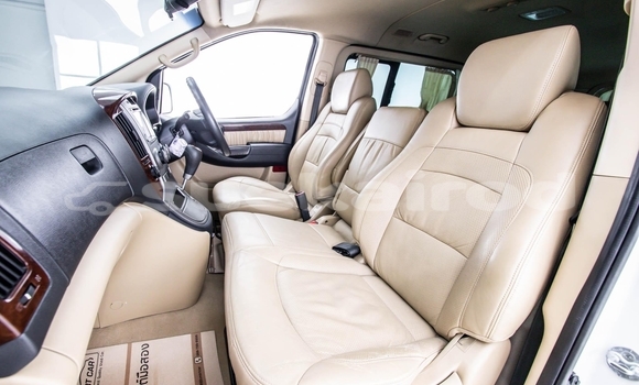 ซื้อ รถมือสอง Hyundai Grand Starex ขาว รถยนต์ ใน %{เมือง} ใน กรุงเทพมหานคร ซื้อ รถมือสอง Hyundai Grand Starex ขาว รถยนต์ ใน %{เมือง} ใน กรุงเทพมหานคร