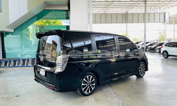 Buy Used Honda Stepwgn Black Car in Bangkok in Bangkok Buy Used Honda Stepwgn Black Car in Bangkok in Bangkok