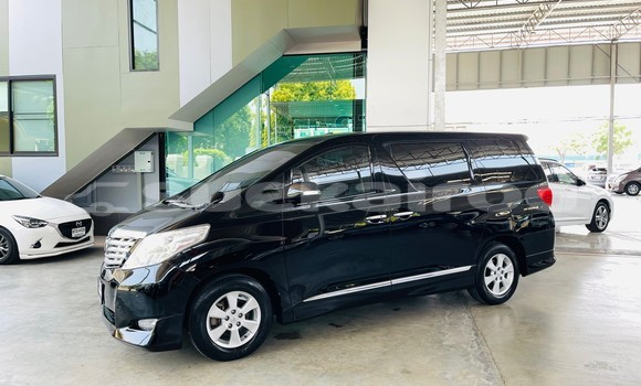 Buy Used Toyota Alphard Black Car in Bangkok in Bangkok