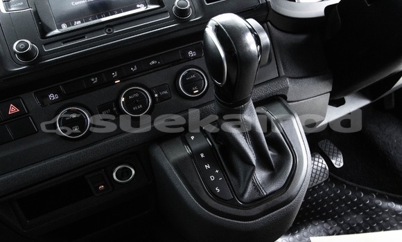 ซื้อ รถมือสอง Volkswagen Caravelle ขาว รถยนต์ ใน %{เมือง} ใน กรุงเทพมหานคร ซื้อ รถมือสอง Volkswagen Caravelle ขาว รถยนต์ ใน %{เมือง} ใน กรุงเทพมหานคร