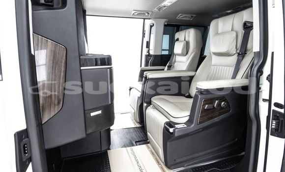 ซื้อ รถมือสอง Volkswagen Caravelle ขาว รถยนต์ ใน %{เมือง} ใน กรุงเทพมหานคร ซื้อ รถมือสอง Volkswagen Caravelle ขาว รถยนต์ ใน %{เมือง} ใน กรุงเทพมหานคร