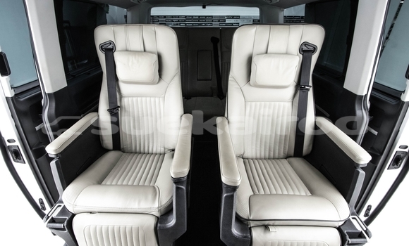 ซื้อ รถมือสอง Volkswagen Caravelle ขาว รถยนต์ ใน %{เมือง} ใน กรุงเทพมหานคร ซื้อ รถมือสอง Volkswagen Caravelle ขาว รถยนต์ ใน %{เมือง} ใน กรุงเทพมหานคร