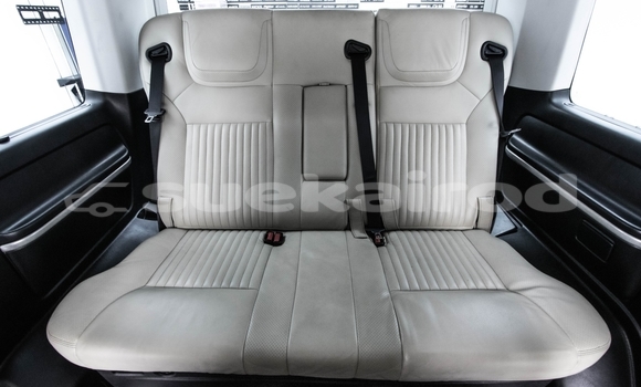 ซื้อ รถมือสอง Volkswagen Caravelle ขาว รถยนต์ ใน %{เมือง} ใน กรุงเทพมหานคร ซื้อ รถมือสอง Volkswagen Caravelle ขาว รถยนต์ ใน %{เมือง} ใน กรุงเทพมหานคร