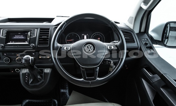 ซื้อ รถมือสอง Volkswagen Caravelle ขาว รถยนต์ ใน %{เมือง} ใน กรุงเทพมหานคร ซื้อ รถมือสอง Volkswagen Caravelle ขาว รถยนต์ ใน %{เมือง} ใน กรุงเทพมหานคร