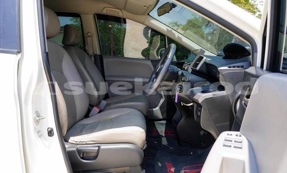 Buy Used Honda Freed White Car in Bangkok in Bangkok Buy Used Honda Freed White Car in Bangkok in Bangkok