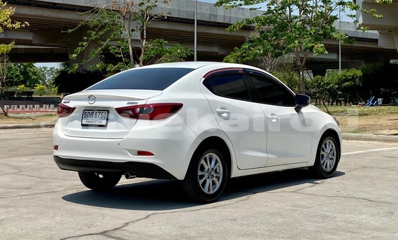 ซื้อ รถมือสอง Mazda 2 ขาว รถยนต์ ใน %{เมือง} ใน กรุงเทพมหานคร ซื้อ รถมือสอง Mazda 2 ขาว รถยนต์ ใน %{เมือง} ใน กรุงเทพมหานคร