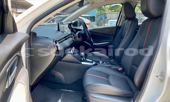 ซื้อ รถมือสอง Mazda 2 ขาว รถยนต์ ใน %{เมือง} ใน กรุงเทพมหานคร ซื้อ รถมือสอง Mazda 2 ขาว รถยนต์ ใน %{เมือง} ใน กรุงเทพมหานคร