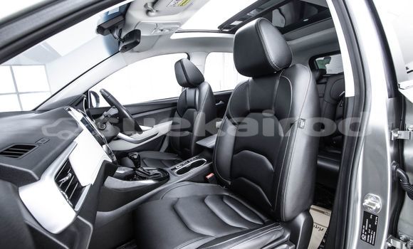 Buy Used Chevrolet Captiva Other Car in Bangkok in Bangkok Buy Used Chevrolet Captiva Other Car in Bangkok in Bangkok