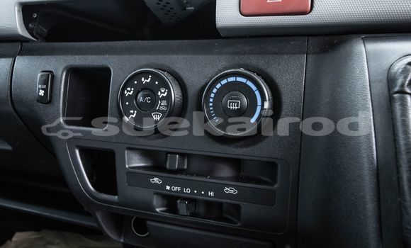 Buy Used Toyota Commuter Other Car in Bangkok in Bangkok Buy Used Toyota Commuter Other Car in Bangkok in Bangkok