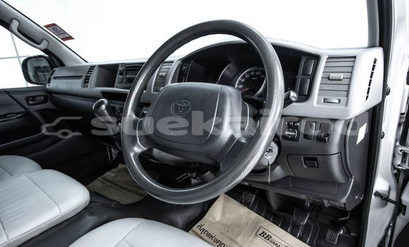 Buy Used Toyota Commuter Other Car in Bangkok in Bangkok Buy Used Toyota Commuter Other Car in Bangkok in Bangkok