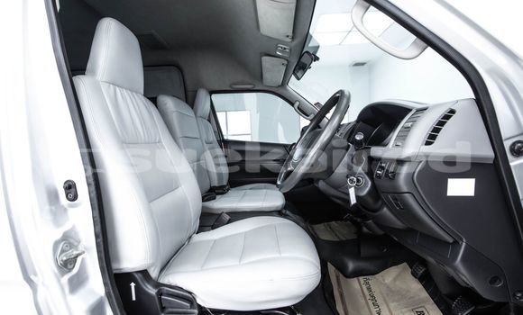 Buy Used Toyota Commuter Other Car in Bangkok in Bangkok Buy Used Toyota Commuter Other Car in Bangkok in Bangkok