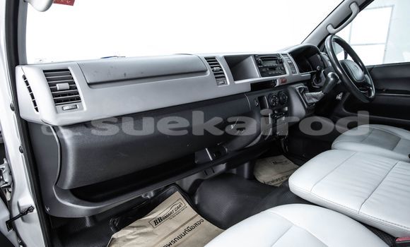 Buy Used Toyota Commuter Other Car in Bangkok in Bangkok Buy Used Toyota Commuter Other Car in Bangkok in Bangkok