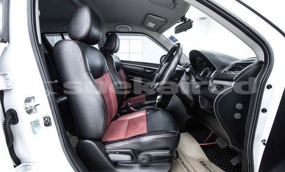 ซื้อ รถมือสอง Suzuki Swift ขาว รถยนต์ ใน %{เมือง} ใน กรุงเทพมหานคร ซื้อ รถมือสอง Suzuki Swift ขาว รถยนต์ ใน %{เมือง} ใน กรุงเทพมหานคร