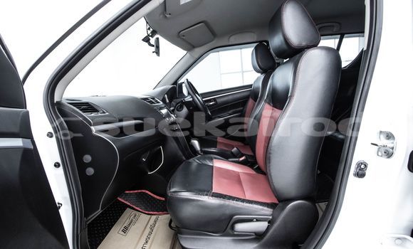 ซื้อ รถมือสอง Suzuki Swift ขาว รถยนต์ ใน %{เมือง} ใน กรุงเทพมหานคร ซื้อ รถมือสอง Suzuki Swift ขาว รถยนต์ ใน %{เมือง} ใน กรุงเทพมหานคร