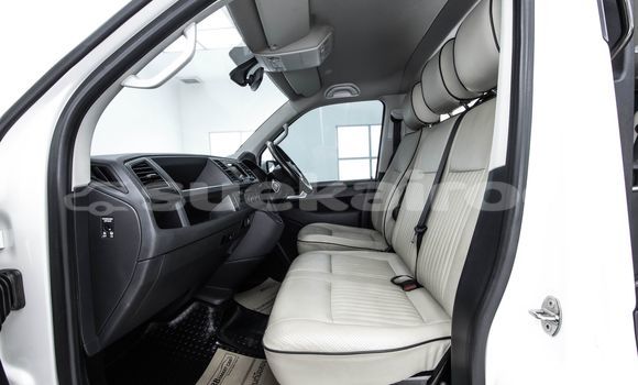 Buy Used Volkswagen Caravelle White Car in Bangkok in Bangkok Buy Used Volkswagen Caravelle White Car in Bangkok in Bangkok
