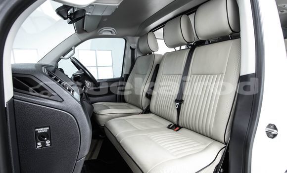 Buy Used Volkswagen Caravelle White Car in Bangkok in Bangkok Buy Used Volkswagen Caravelle White Car in Bangkok in Bangkok