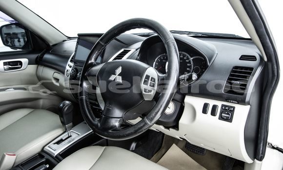 Buy Used Mitsubishi Pajero White Car in Bangkok in Bangkok Buy Used Mitsubishi Pajero White Car in Bangkok in Bangkok