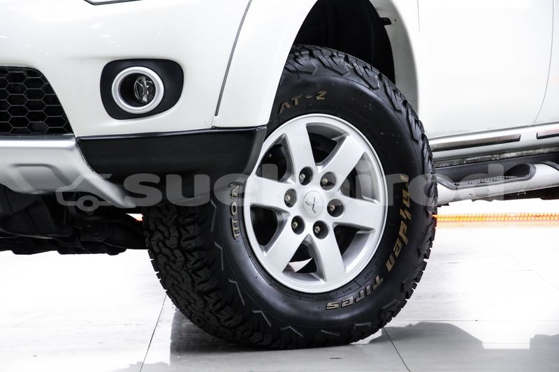 Big with watermark mitsubishi pajero bangkok bangkok 60378
