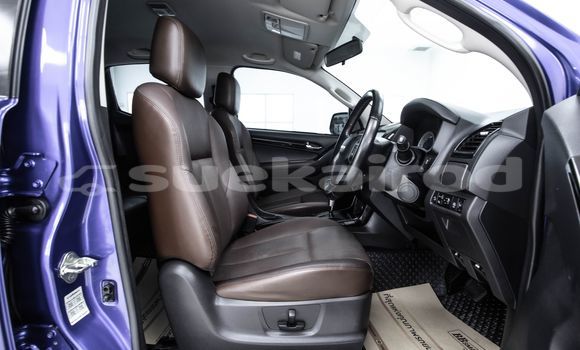 Buy Used Isuzu D-Max Blue Car in Bangkok in Bangkok Buy Used Isuzu D-Max Blue Car in Bangkok in Bangkok