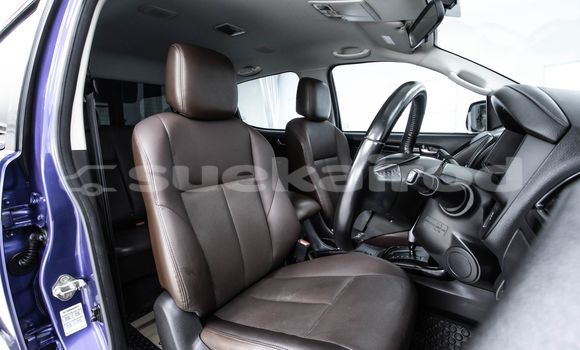 Buy Used Isuzu D-Max Blue Car in Bangkok in Bangkok Buy Used Isuzu D-Max Blue Car in Bangkok in Bangkok