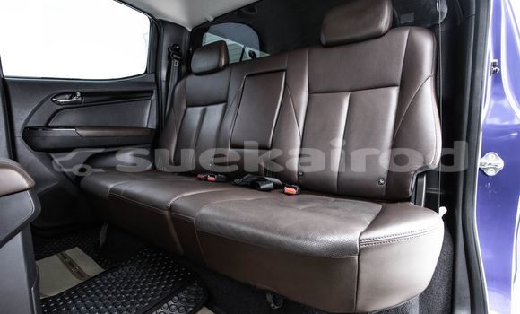 Buy Used Isuzu D-Max Blue Car in Bangkok in Bangkok Buy Used Isuzu D-Max Blue Car in Bangkok in Bangkok