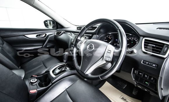 Buy Used Nissan X-Trail White Car in Bangkok in Bangkok Buy Used Nissan X-Trail White Car in Bangkok in Bangkok