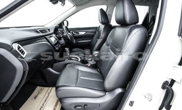 Buy Used Nissan X-Trail White Car in Bangkok in Bangkok Buy Used Nissan X-Trail White Car in Bangkok in Bangkok