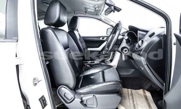 ซื้อ รถมือสอง Mazda BT-50 ขาว รถยนต์ ใน %{เมือง} ใน กรุงเทพมหานคร ซื้อ รถมือสอง Mazda BT-50 ขาว รถยนต์ ใน %{เมือง} ใน กรุงเทพมหานคร