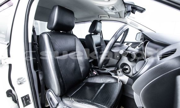 ซื้อ รถมือสอง Mazda BT-50 ขาว รถยนต์ ใน %{เมือง} ใน กรุงเทพมหานคร ซื้อ รถมือสอง Mazda BT-50 ขาว รถยนต์ ใน %{เมือง} ใน กรุงเทพมหานคร