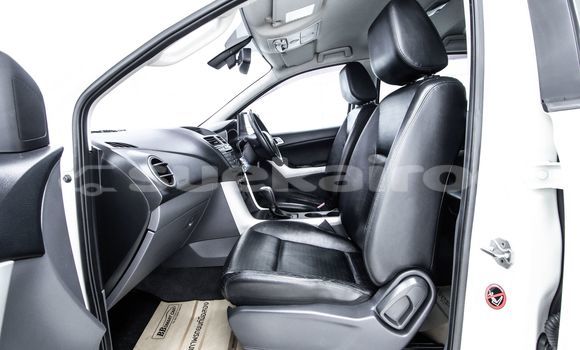 ซื้อ รถมือสอง Mazda BT-50 ขาว รถยนต์ ใน %{เมือง} ใน กรุงเทพมหานคร ซื้อ รถมือสอง Mazda BT-50 ขาว รถยนต์ ใน %{เมือง} ใน กรุงเทพมหานคร