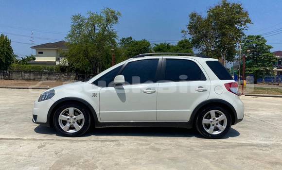 Buy Used Suzuki SX4 White Car in Bangkok in Bangkok Buy Used Suzuki SX4 White Car in Bangkok in Bangkok