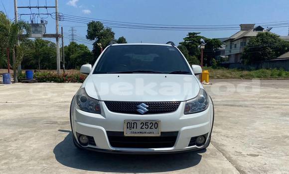 Buy Used Suzuki SX4 White Car in Bangkok in Bangkok Buy Used Suzuki SX4 White Car in Bangkok in Bangkok