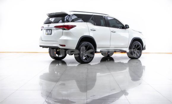 Buy Used Toyota Fortuner White Car in Bangkok in Bangkok Buy Used Toyota Fortuner White Car in Bangkok in Bangkok