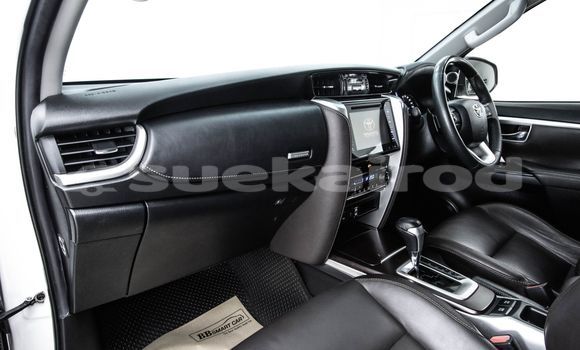 Buy Used Toyota Fortuner White Car in Bangkok in Bangkok Buy Used Toyota Fortuner White Car in Bangkok in Bangkok