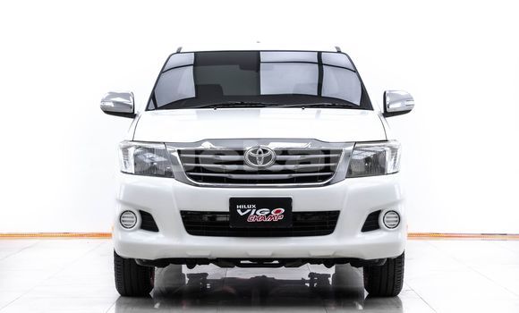 Buy Used Toyota Hiluxe VIGO White Car in Bangkok in Bangkok Buy Used Toyota Hiluxe VIGO White Car in Bangkok in Bangkok