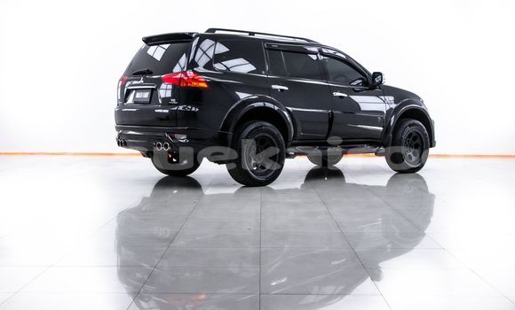 Buy Used Mitsubishi Pajero Black Car in Bangkok in Bangkok Buy Used Mitsubishi Pajero Black Car in Bangkok in Bangkok