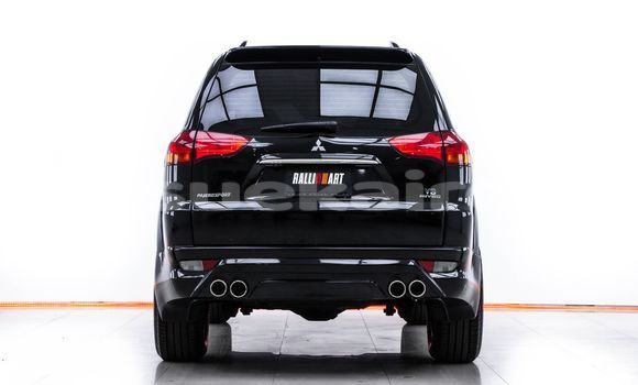 Buy Used Mitsubishi Pajero Black Car in Bangkok in Bangkok Buy Used Mitsubishi Pajero Black Car in Bangkok in Bangkok