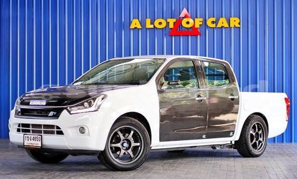 ซื้อ รถมือสอง Isuzu D-Max ขาว รถยนต์ ใน %{เมือง} ใน กรุงเทพมหานคร ซื้อ รถมือสอง Isuzu D-Max ขาว รถยนต์ ใน %{เมือง} ใน กรุงเทพมหานคร