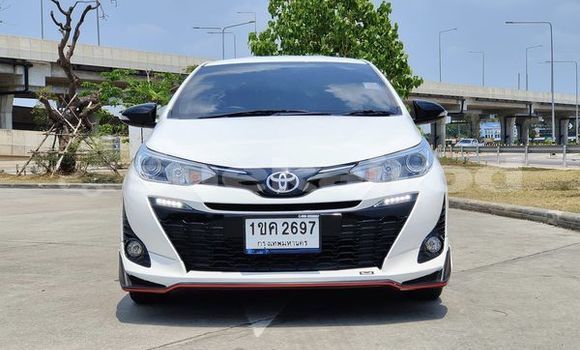 ซื้อ รถมือสอง Toyota Yaris ขาว รถยนต์ ใน %{เมือง} ใน กรุงเทพมหานคร ซื้อ รถมือสอง Toyota Yaris ขาว รถยนต์ ใน %{เมือง} ใน กรุงเทพมหานคร