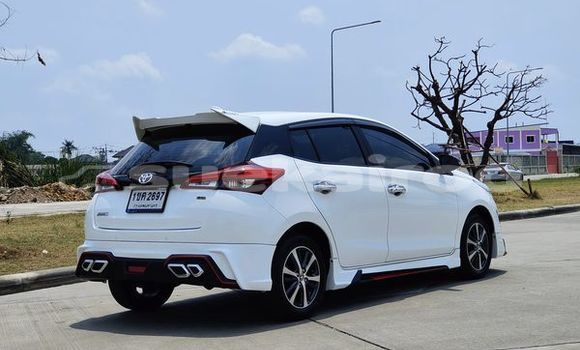 ซื้อ รถมือสอง Toyota Yaris ขาว รถยนต์ ใน %{เมือง} ใน กรุงเทพมหานคร ซื้อ รถมือสอง Toyota Yaris ขาว รถยนต์ ใน %{เมือง} ใน กรุงเทพมหานคร