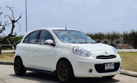 Buy Used Nissan March White Car in Bangkok in Bangkok