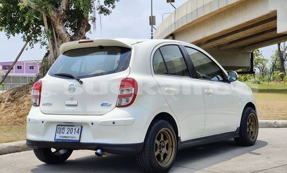 ซื้อ รถมือสอง Nissan March ขาว รถยนต์ ใน %{เมือง} ใน กรุงเทพมหานคร ซื้อ รถมือสอง Nissan March ขาว รถยนต์ ใน %{เมือง} ใน กรุงเทพมหานคร