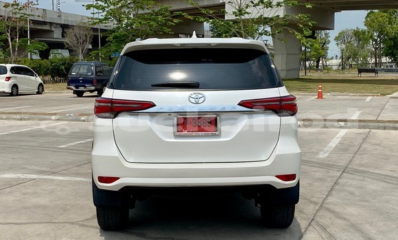 ซื้อ รถมือสอง Toyota Fortuner ขาว รถยนต์ ใน %{เมือง} ใน กรุงเทพมหานคร ซื้อ รถมือสอง Toyota Fortuner ขาว รถยนต์ ใน %{เมือง} ใน กรุงเทพมหานคร
