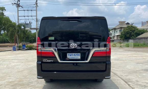 Buy Used Toyota Matrix Black Car in Bangkok in Bangkok Buy Used Toyota Matrix Black Car in Bangkok in Bangkok